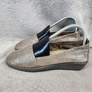 Studio Flexx Shoes Womens Size 8 Tan Slip On Loafers